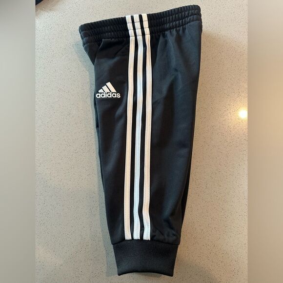 Adidas baby matching jogger track suit set: pants and zip jacket: size 6 months - Picture 6 of 7